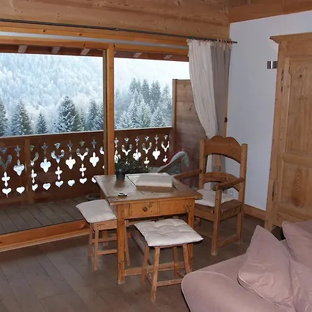 Le Roy Des Montagnes A La Ferme Des Ramus 샬레 *
