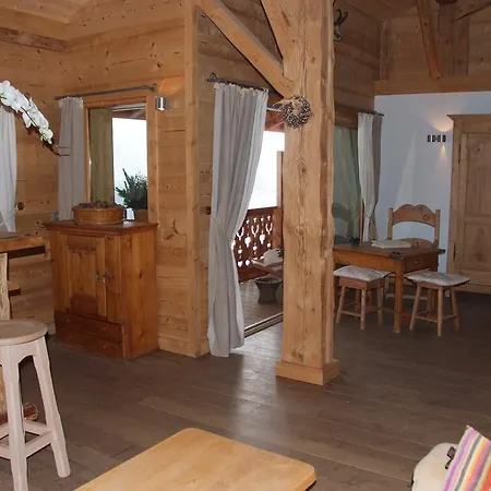 샬레 Le Roy Des Montagnes A La Ferme Des Ramus *