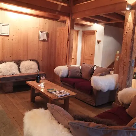 샬레 Le Roy Des Montagnes A La Ferme Des Ramus 레게츠